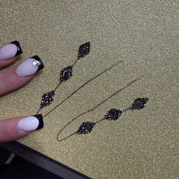 Beaded threader earrings - Picture 4 of 14